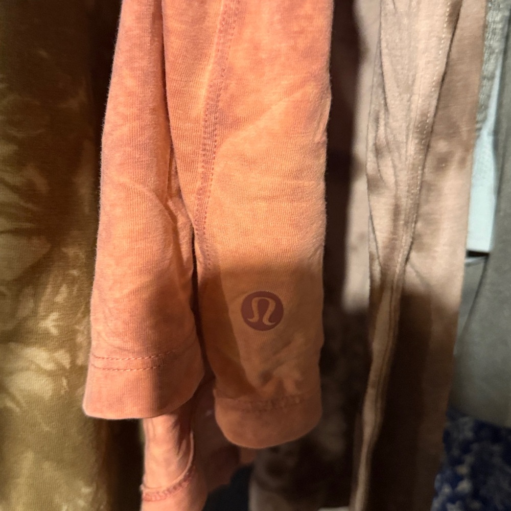 Closet Clean Out - Picture 4 of 14